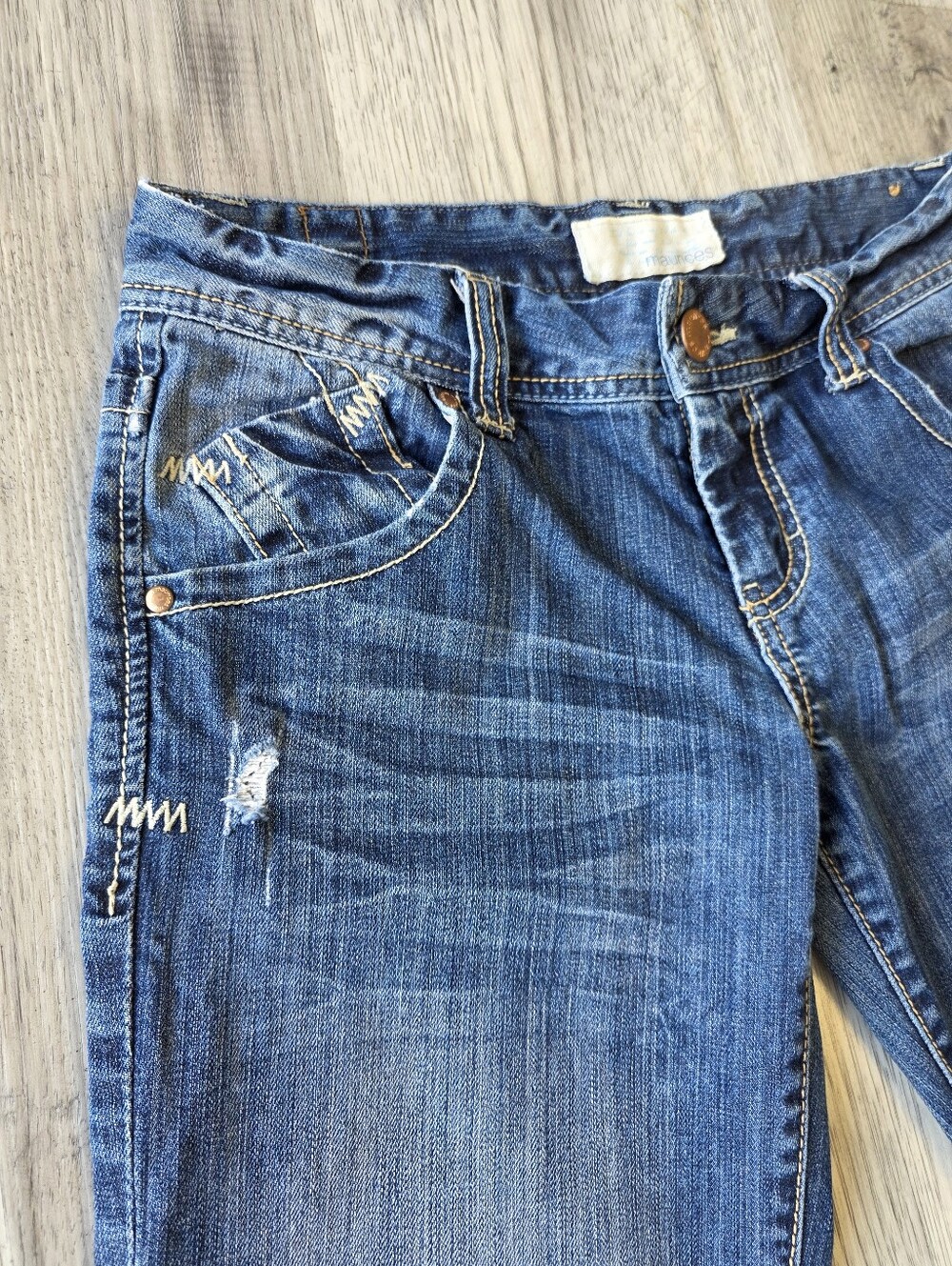 Maurices Dark Blue Distressed Cropped Jeans - Picture 2 of 12